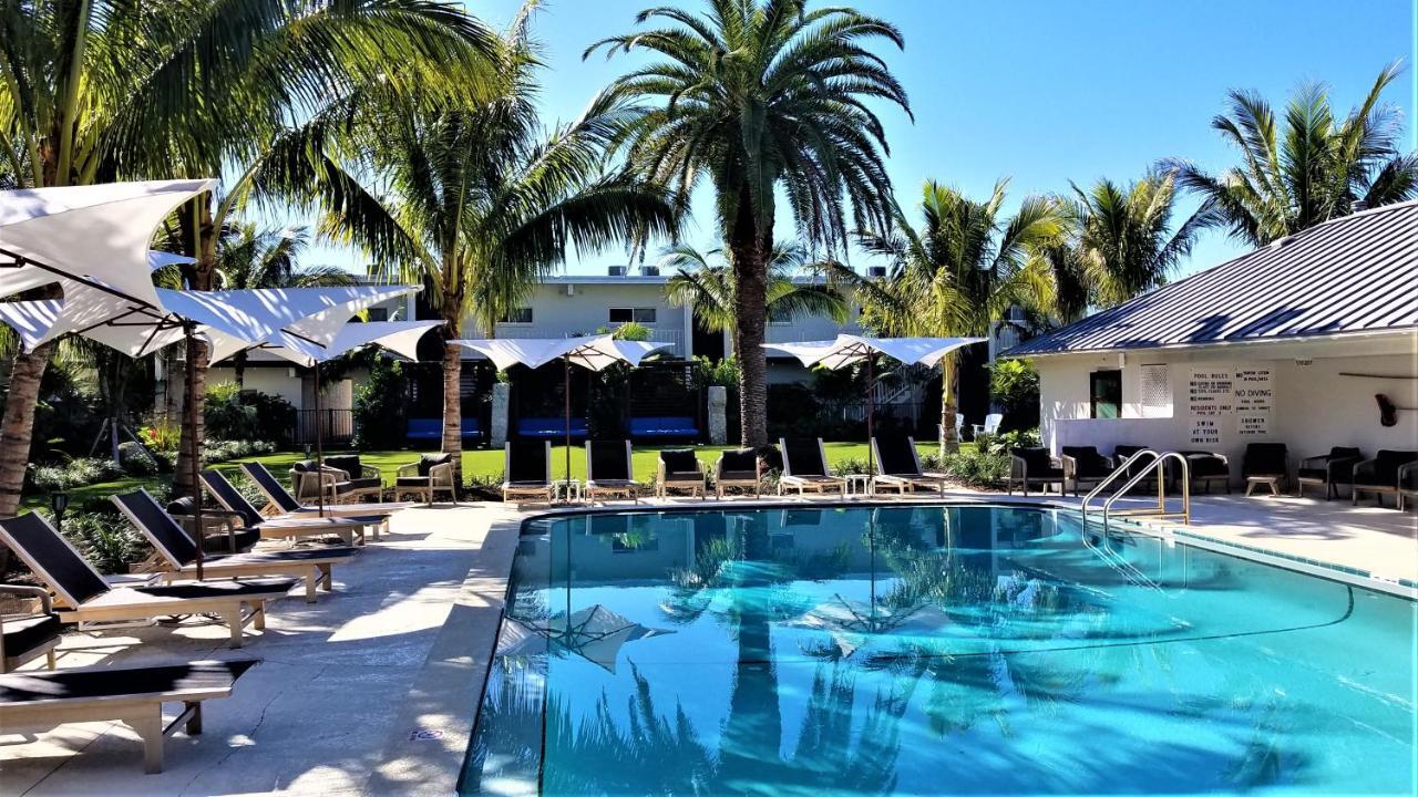 Bali Hai Beachfront Resort&Spa Holmes Beach Exterior foto