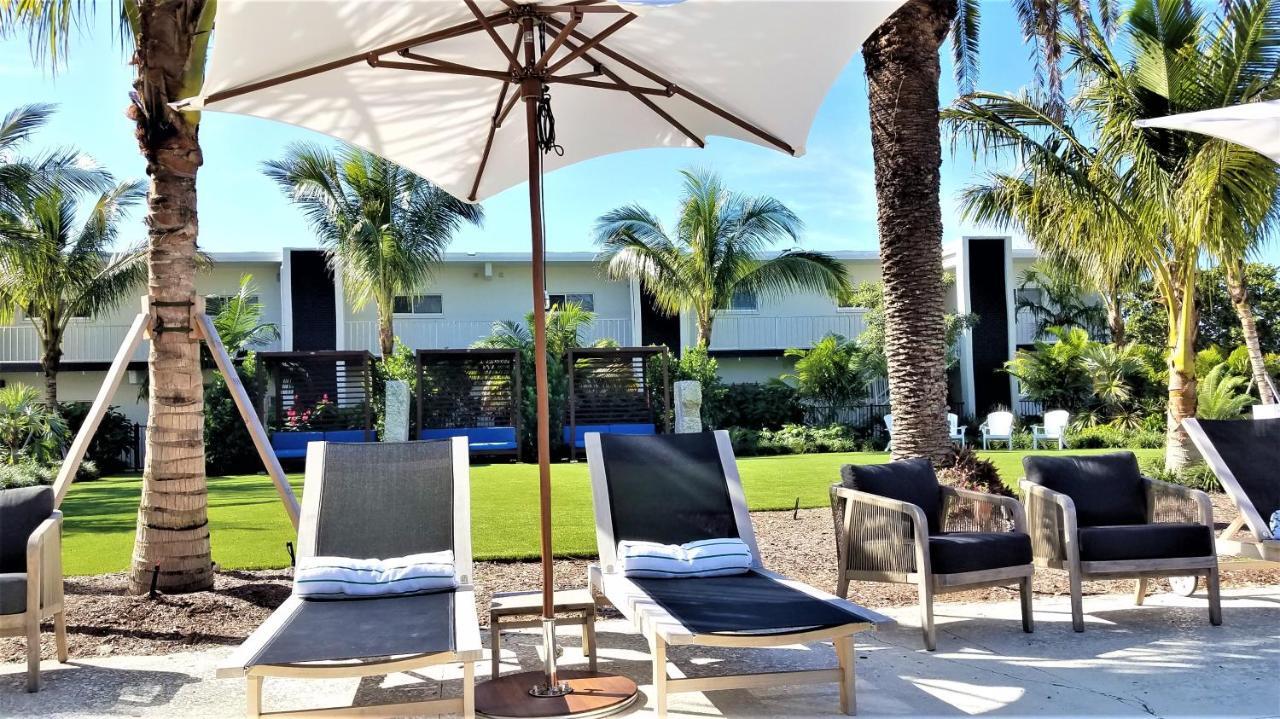 Bali Hai Beachfront Resort&Spa Holmes Beach Exterior foto